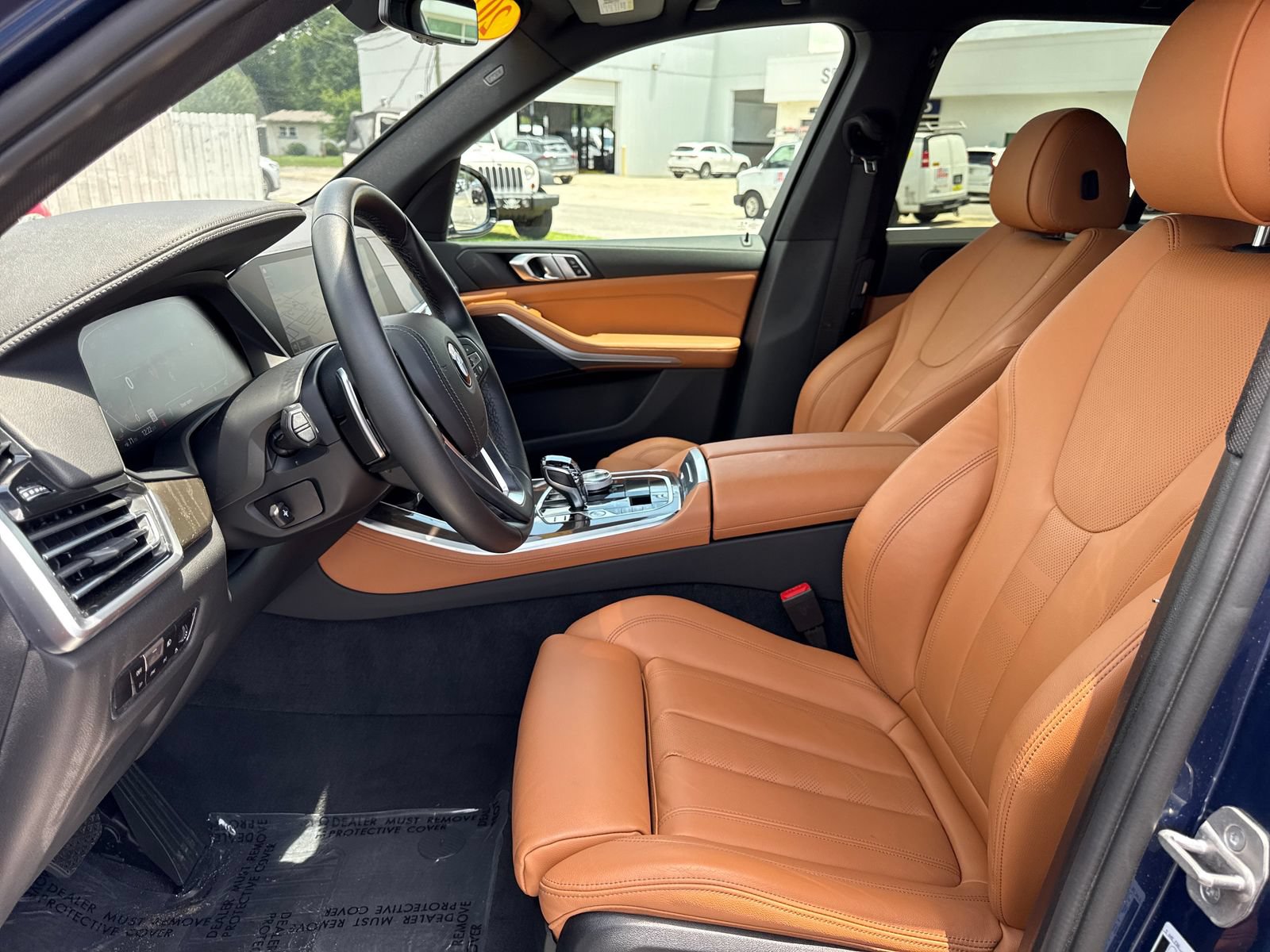 Used 2022 BMW X5 xDrive40i w/ Premium Package AWD/4WD image 6