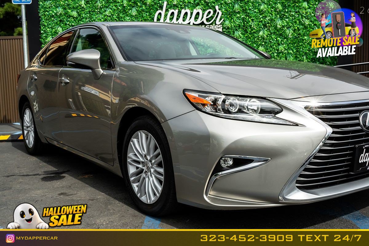 Used 2017 Lexus ES 350 w/ Accessory Package 2 FWD image 4