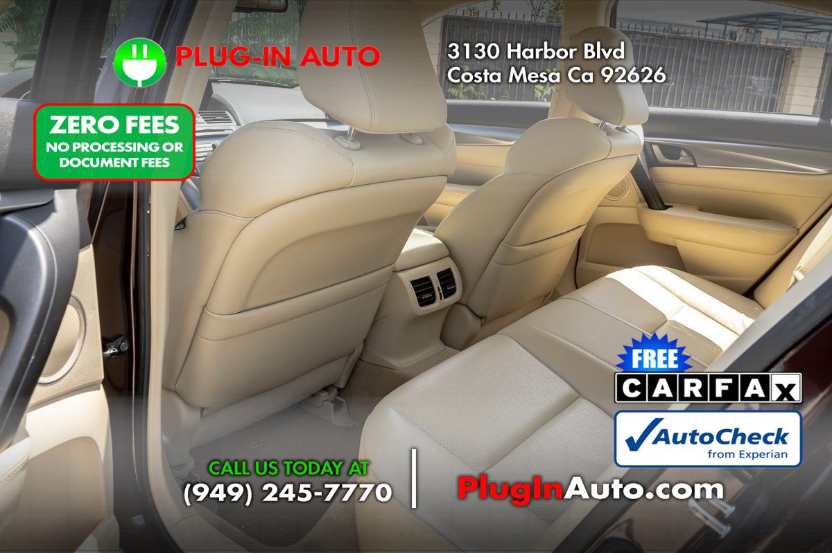 Used 2010 Acura TL w/ Technology Package FWD image 9