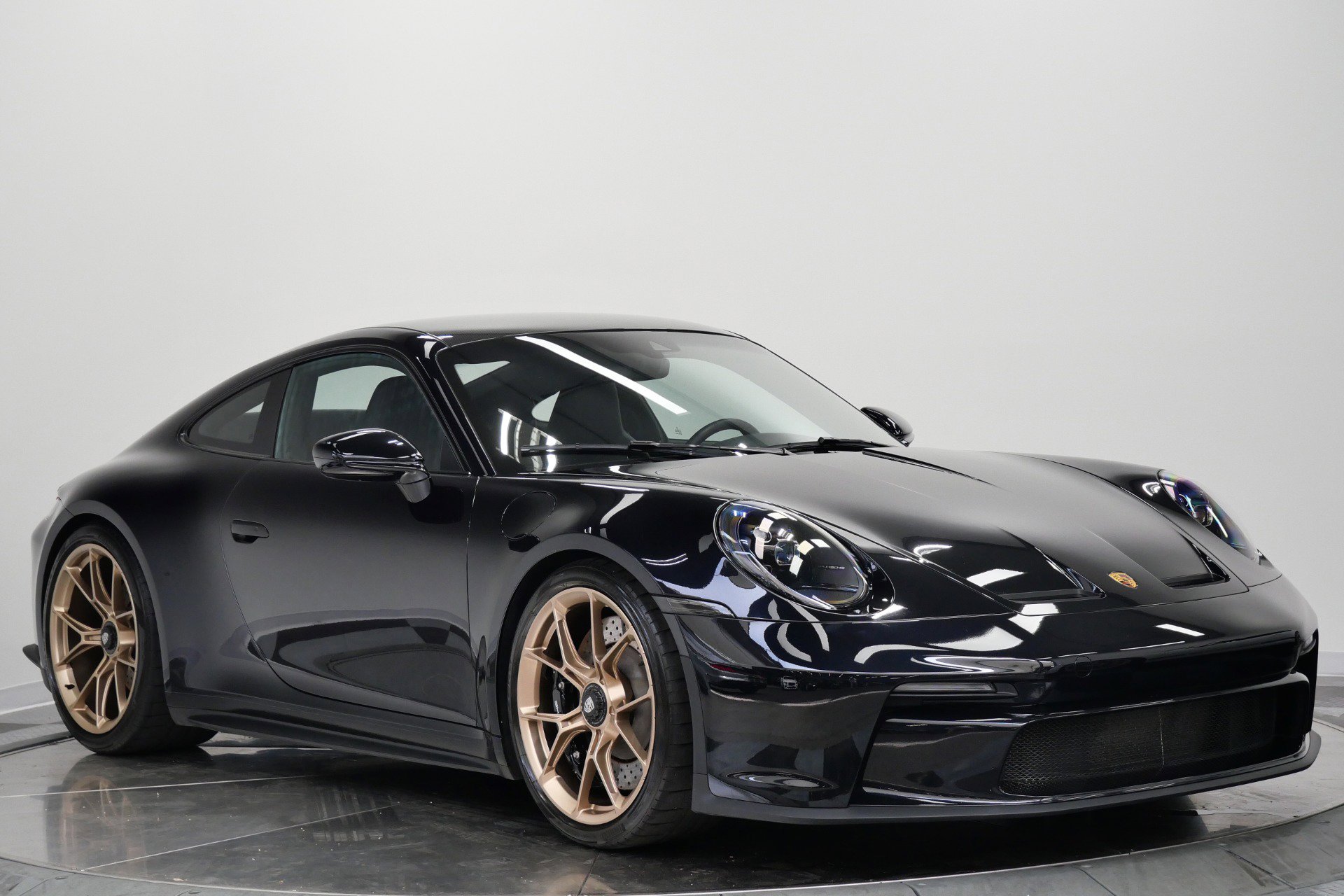 Used 2022 Porsche 911 GT3 RWD image 3