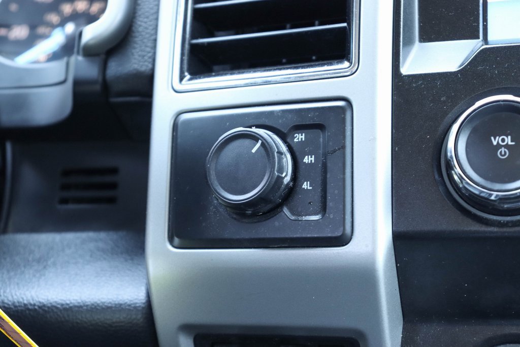 Used 2019 Ford F450 Lariat image 35