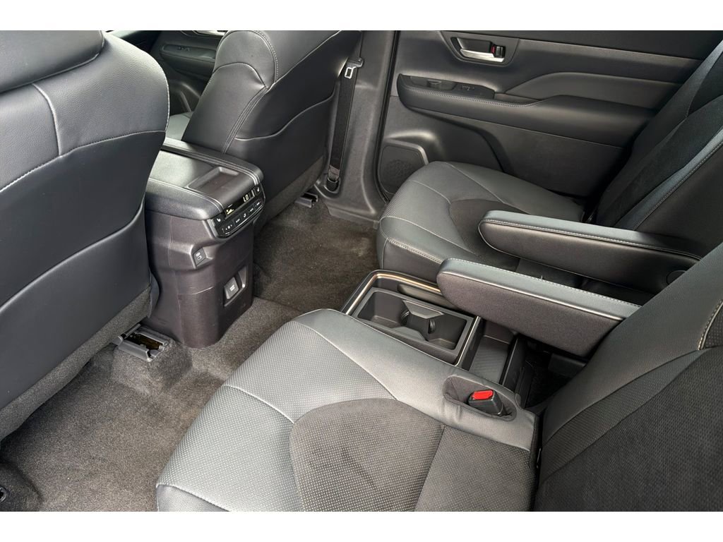New 2026 Toyota Grand Highlander AWD Hybrid image 13