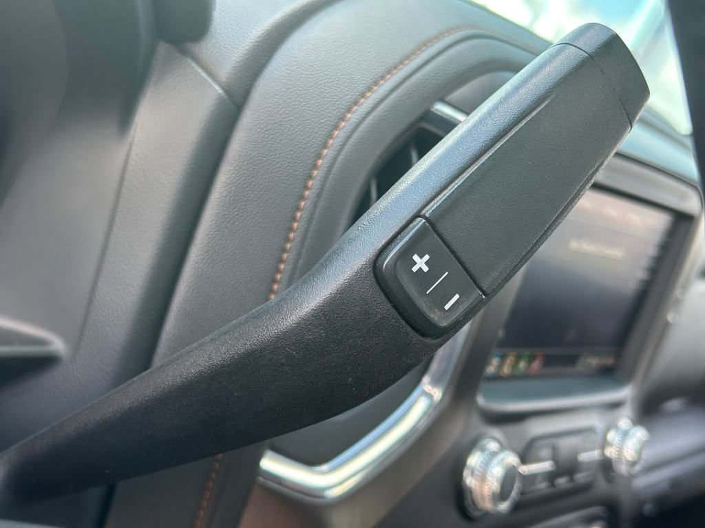 Used 2020 GMC Sierra 2500 AT4 w/ AT4 Premium Package image 18