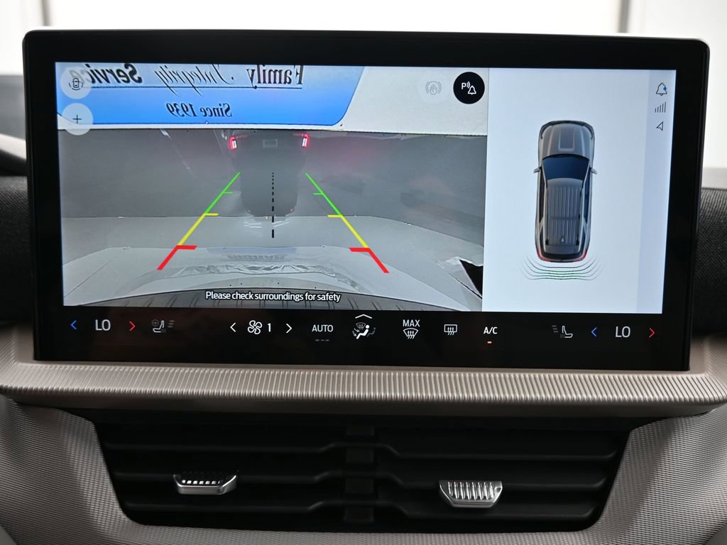 Used 2025 Ford Explorer Active w/ Active Comfort Package image 20