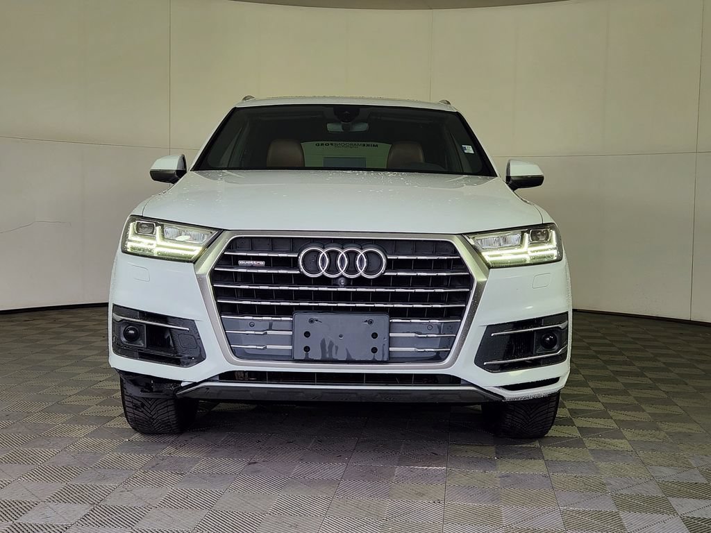 Used 2017 Audi Q7 3.0T Premium Plus w/ Premium Plus Package AWD/4WD image 2
