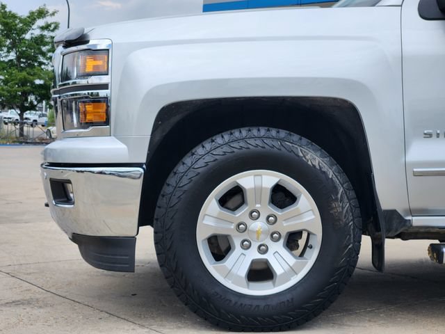 Used 2015 Chevrolet Silverado 1500 LTZ Z71 w/ LTZ Plus Package AWD/4WD image 9