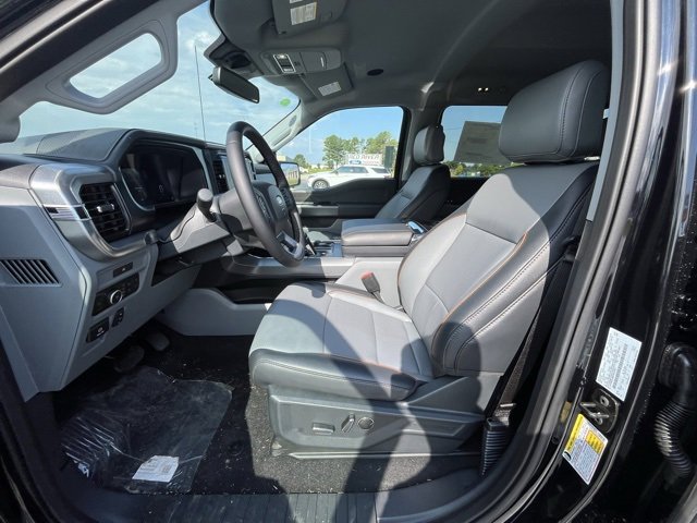 New 2025 Ford F150 Lariat w/ Equipment Group 502A High image 11