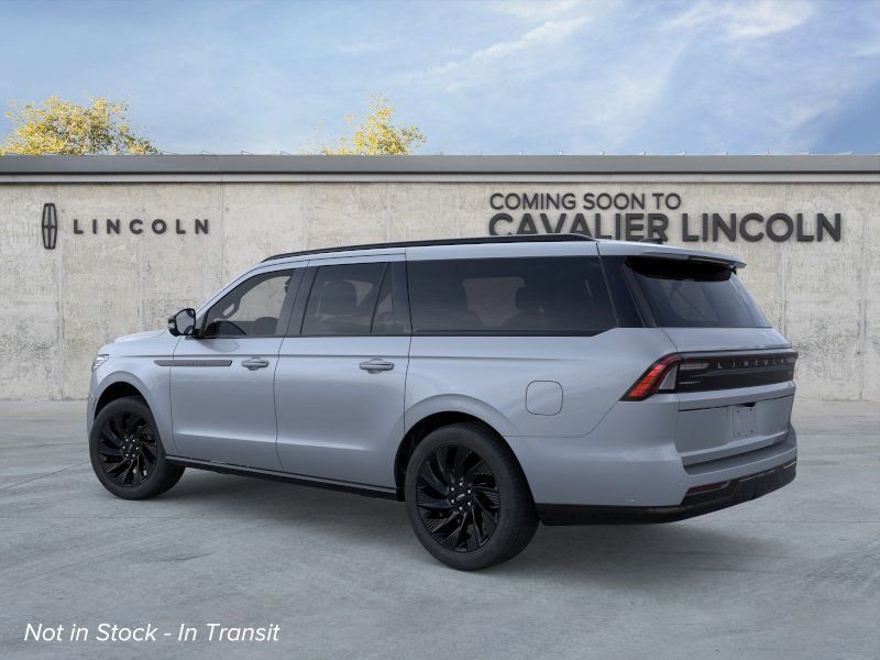 New 2026 Lincoln Navigator L Reserve AWD/4WD image 4