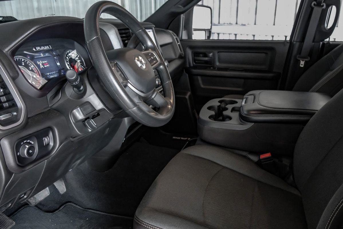 Used 2023 RAM 3500 Tradesman image 14