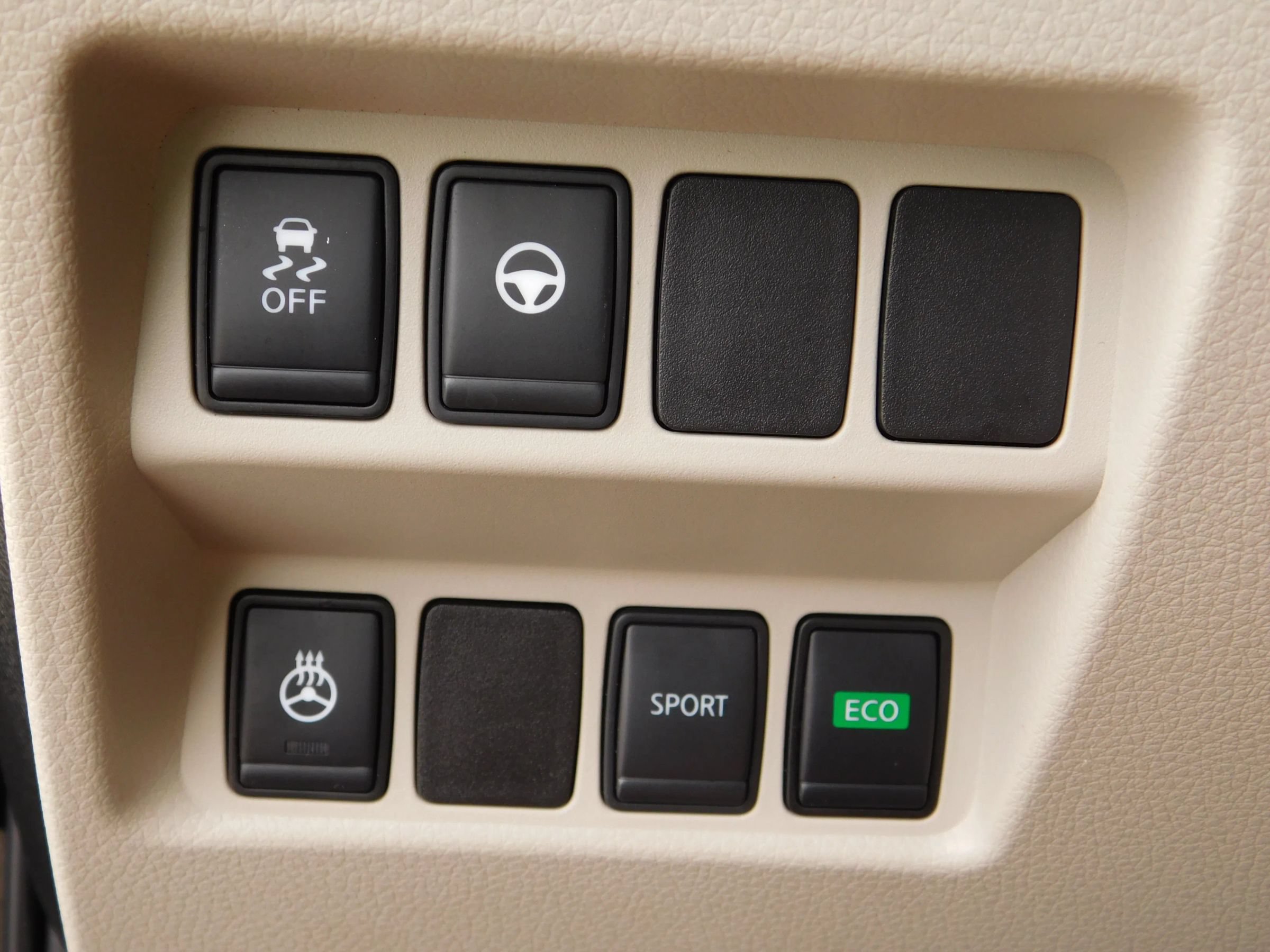 Used 2021 Nissan Rogue Sport SL FWD image 26