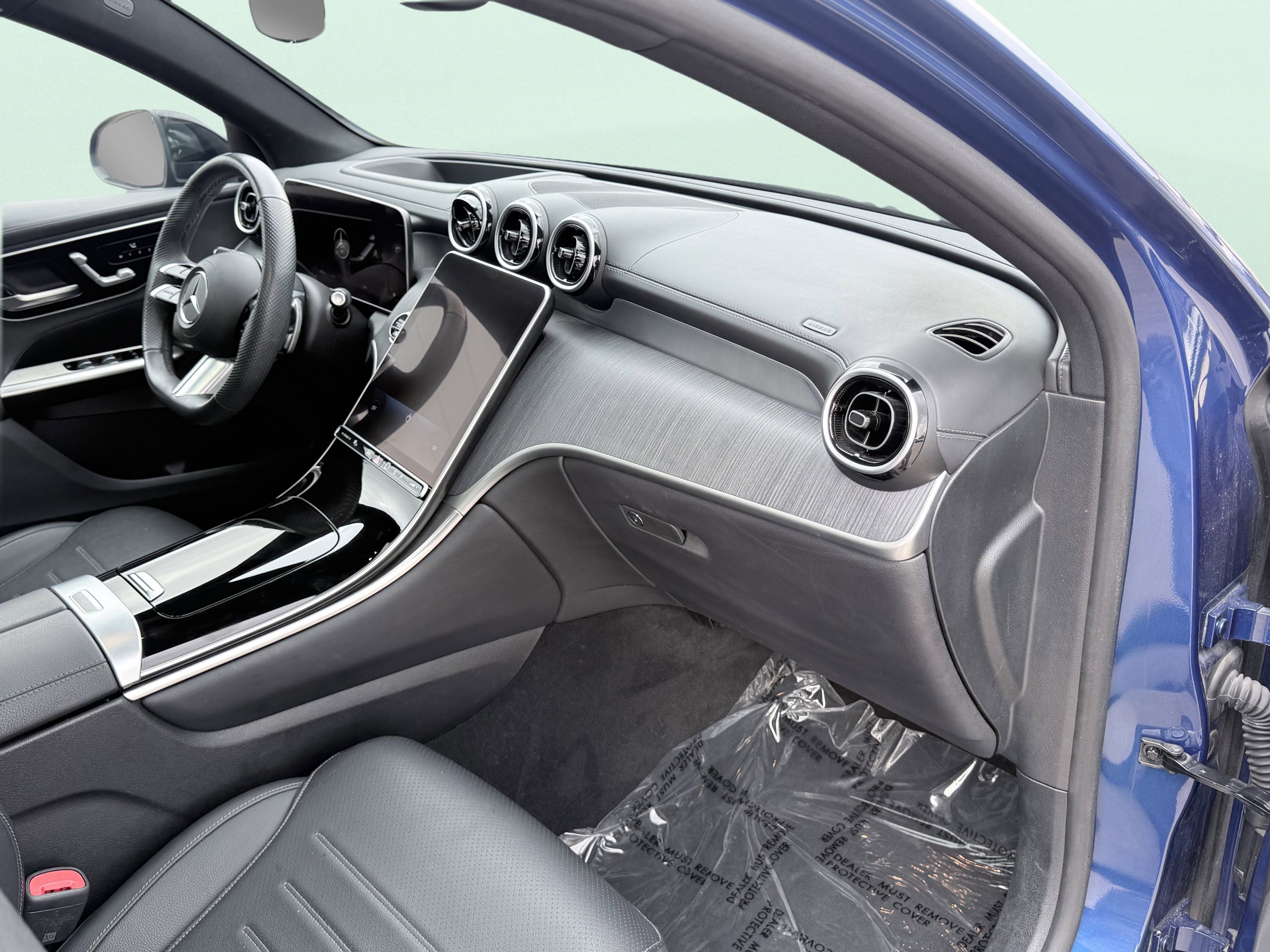 Used 2024 Mercedes-Benz GLC 300 4MATIC w/ AMG Line image 49