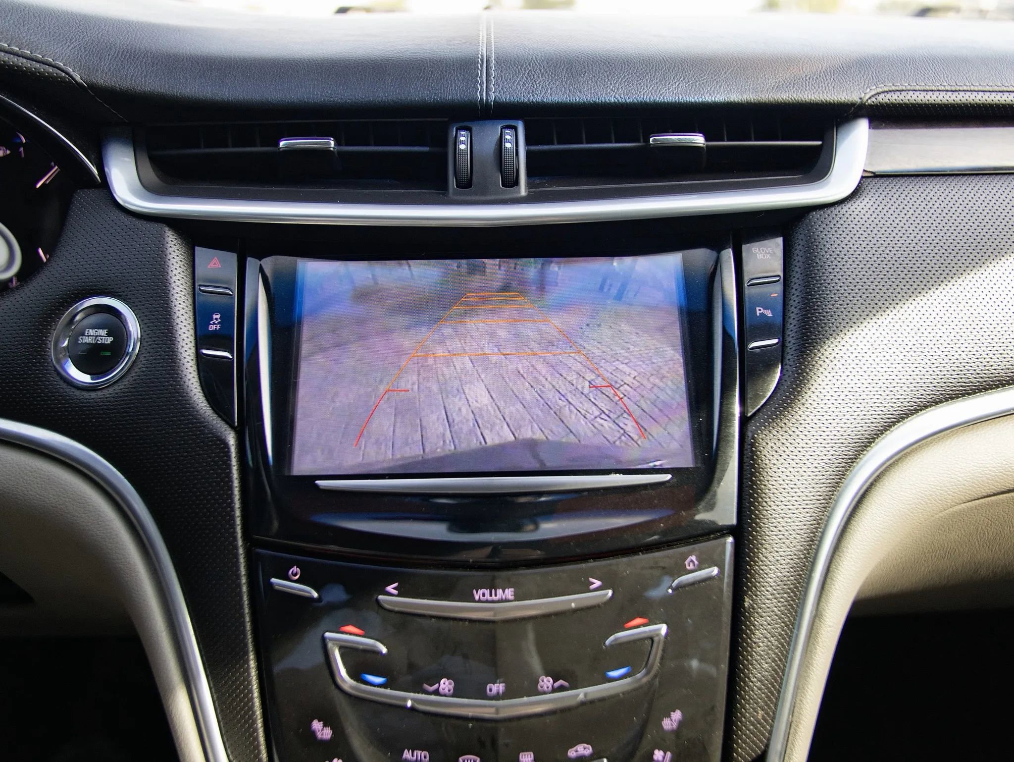Used 2016 Cadillac XTS Luxury AWD/4WD image 31