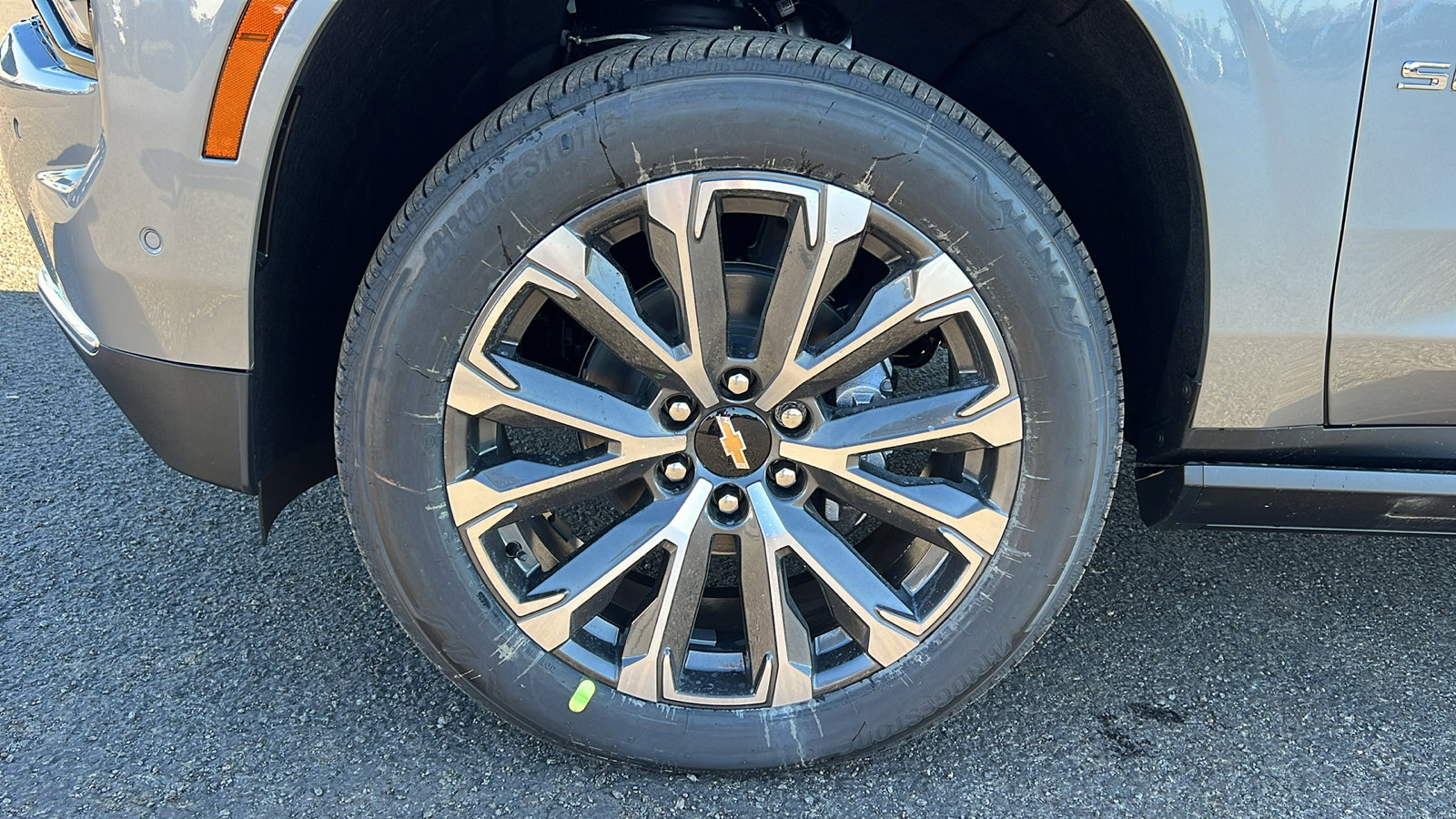 New 2026 Chevrolet Suburban High Country image 10