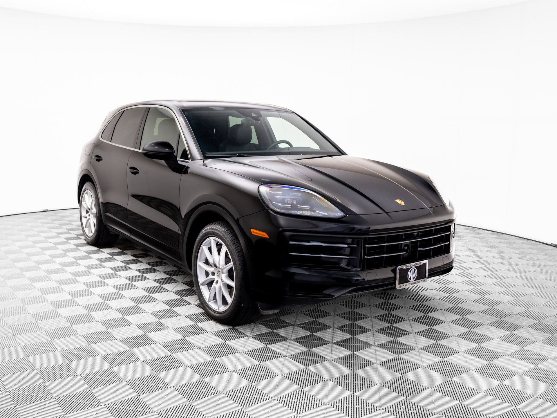 Used 2024 Porsche Cayenne image 6