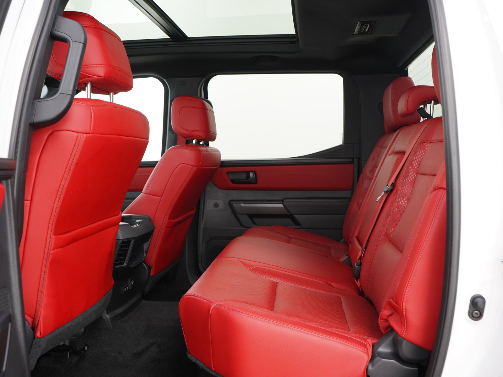 Used 2024 Toyota Tundra TRD Pro AWD/4WD image 17