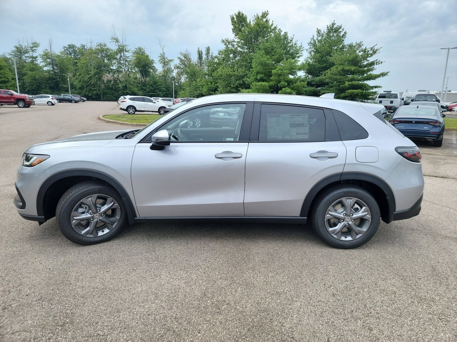 New 2026 Honda HR-V LX image 16