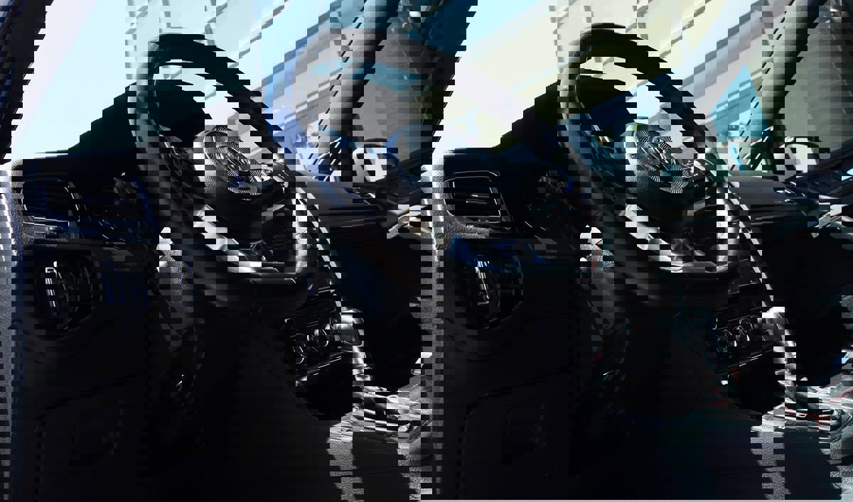 Used 2019 Volkswagen GTI SE w/ SE Experience Package image 41