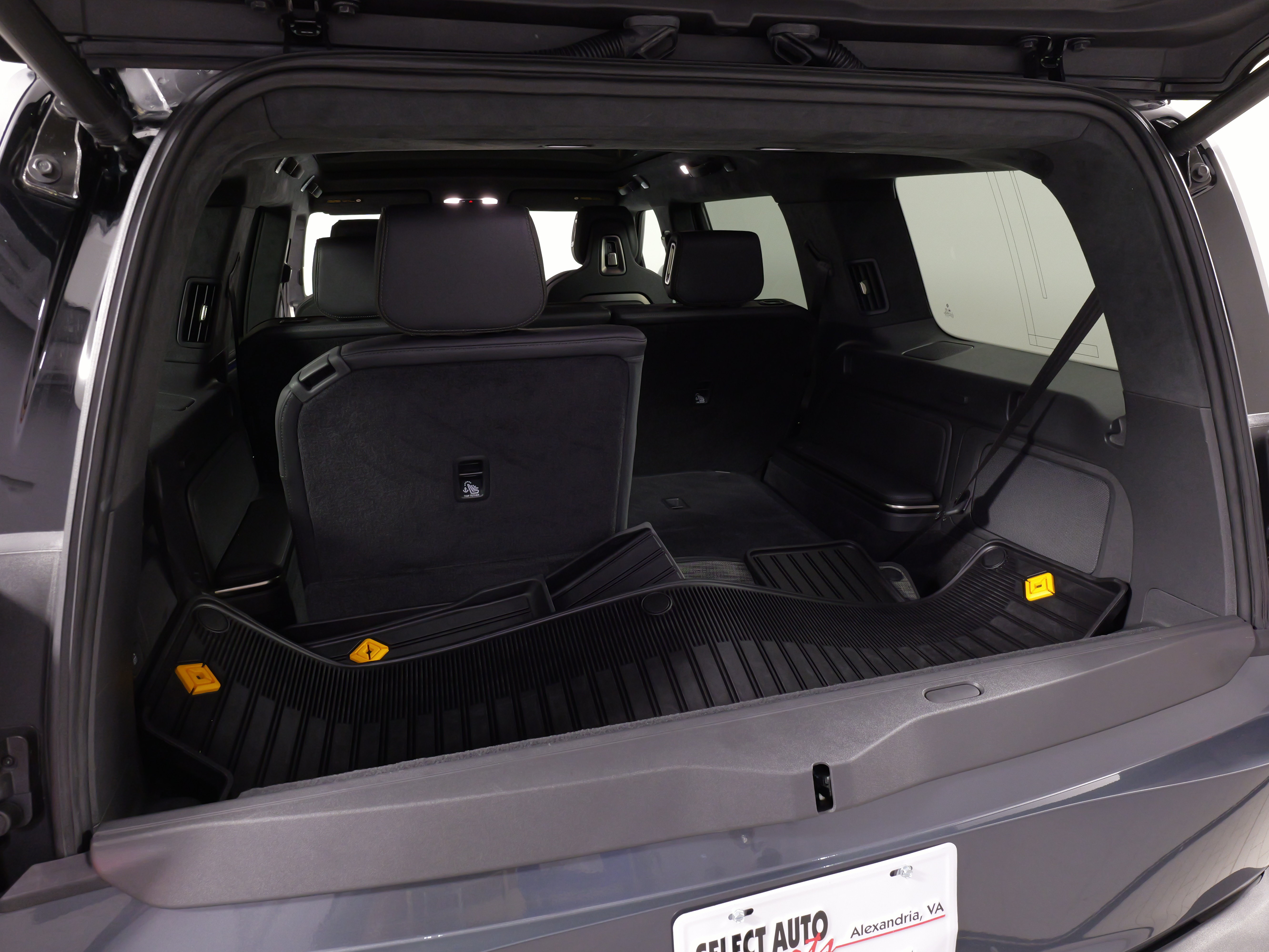 Used 2023 Rivian R1S Adventure AWD/4WD image 68