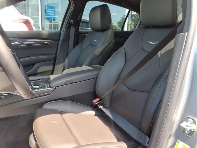 New 2026 Cadillac CT5 Sport w/ Technology Package RWD image 10