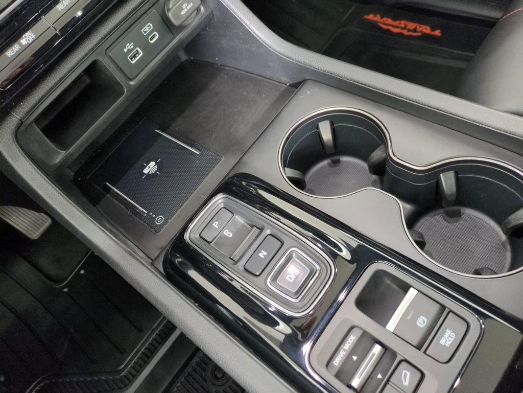 Certified 2024 Honda Pilot TrailSport image 27