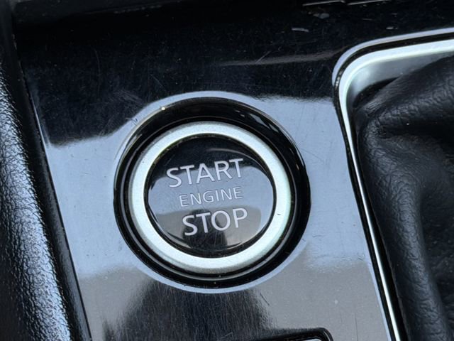 Certified 2022 Nissan Kicks SV FWD image 18