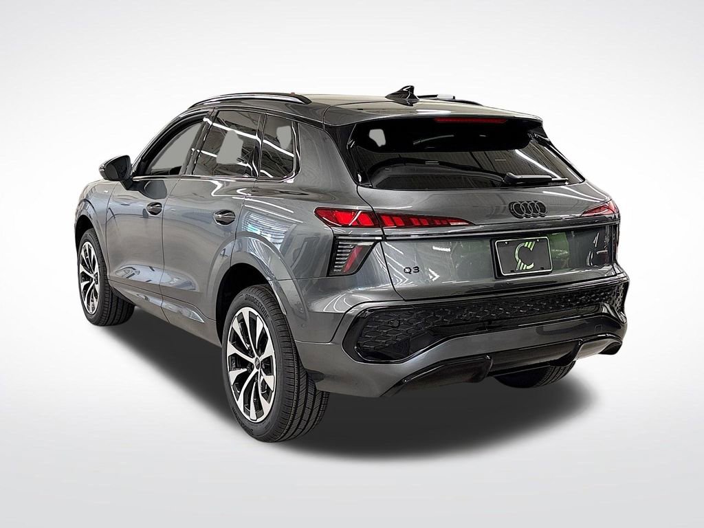 New 2026 Audi Q3 quattro 2.0T AWD/4WD image 3