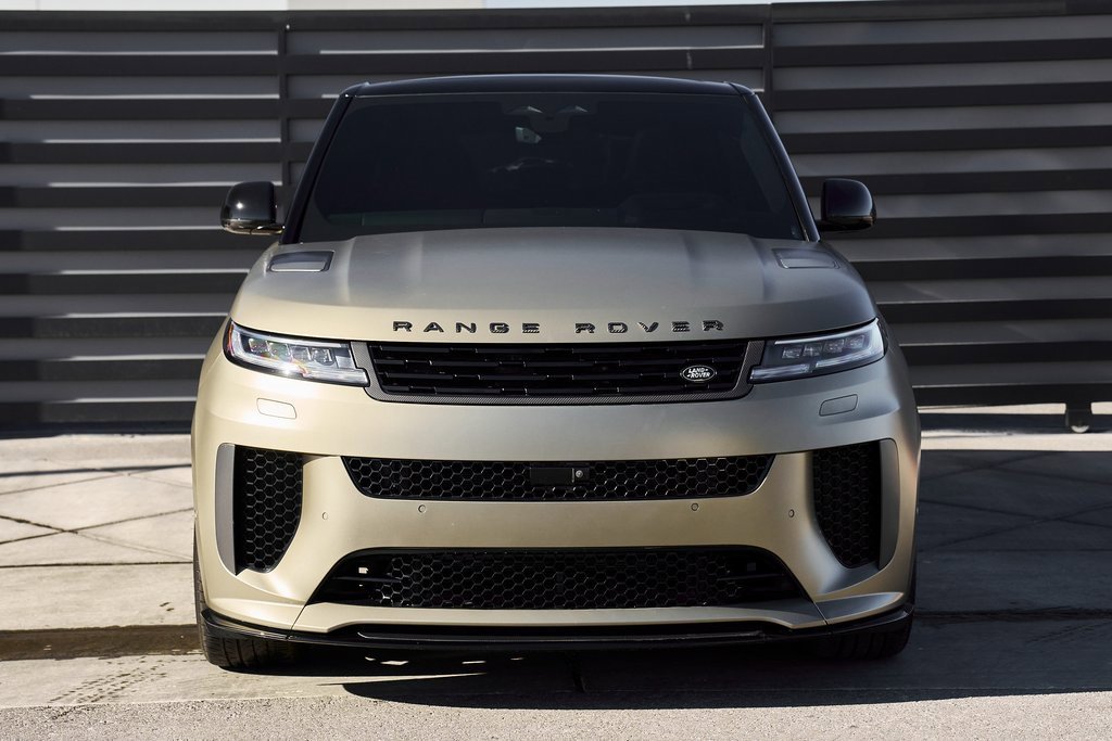 Used 2024 Land Rover Range Rover Sport SV Edition One Carbon Bronze image 15