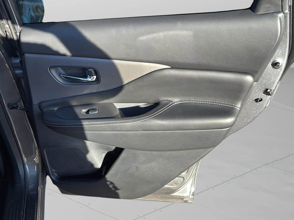 Used 2024 Nissan Murano SL image 38