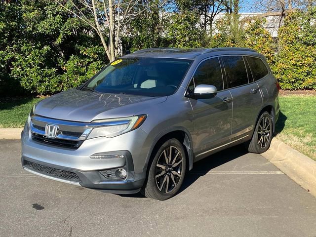Used 2019 Honda Pilot Touring image 3