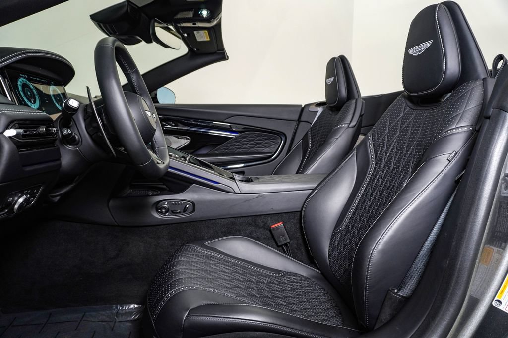 Used 2024 Aston Martin DB12 Convertible RWD image 23
