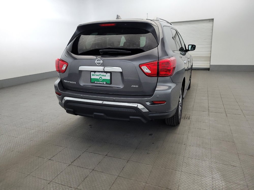 Used 2019 Nissan Pathfinder S AWD/4WD image 7