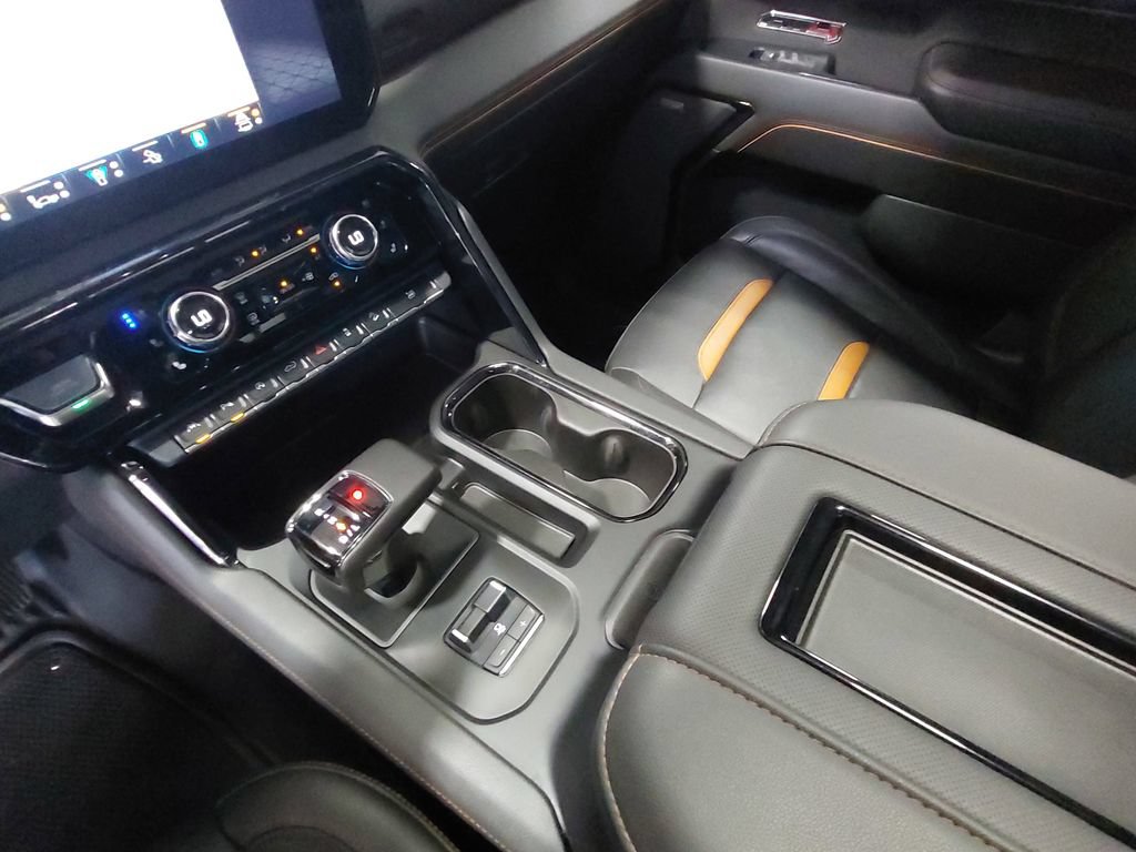 Used 2022 GMC Sierra 1500 AT4 w/ AT4 Premium Package AWD/4WD image 25