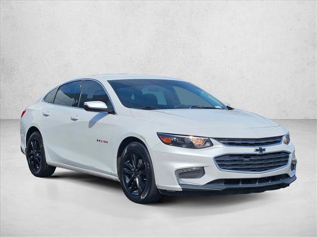 Used 2018 Chevrolet Malibu LT image 3