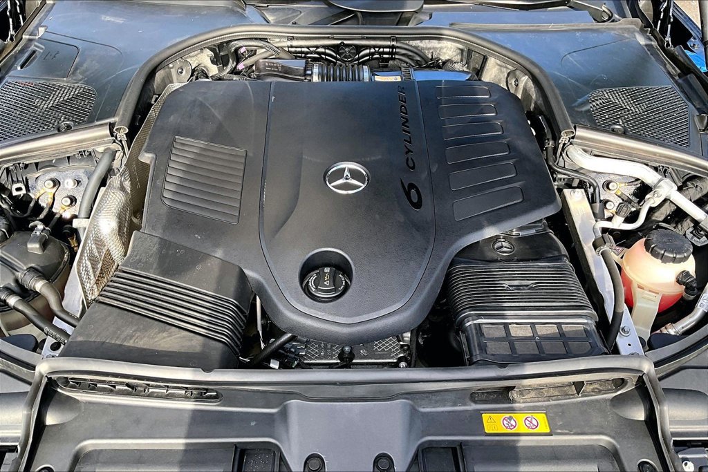 Certified 2023 Mercedes-Benz S 500 4MATIC image 9