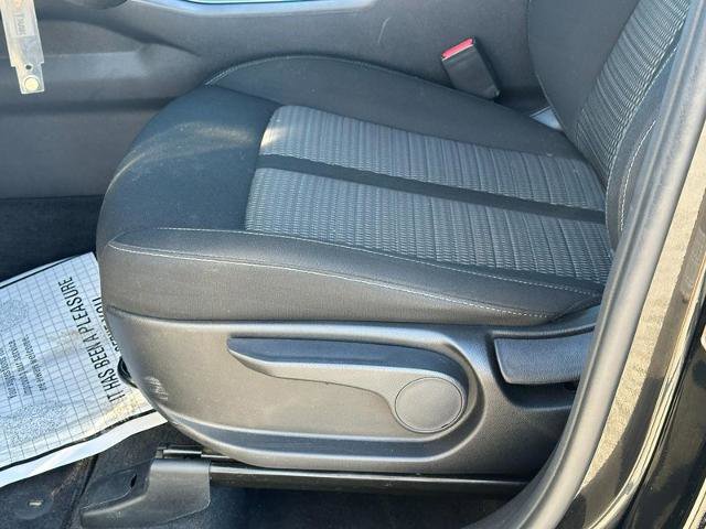 Used 2023 Kia Sorento LX image 18