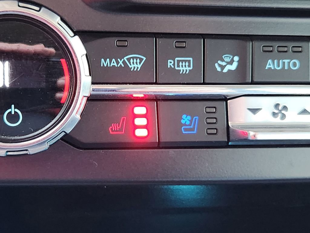 Used 2022 Ford F350 Limited image 23