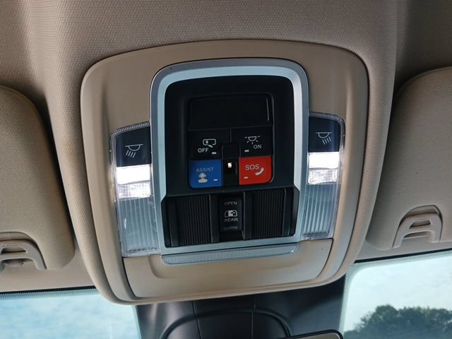 Used 2019 RAM 3500 Laramie AWD/4WD image 45