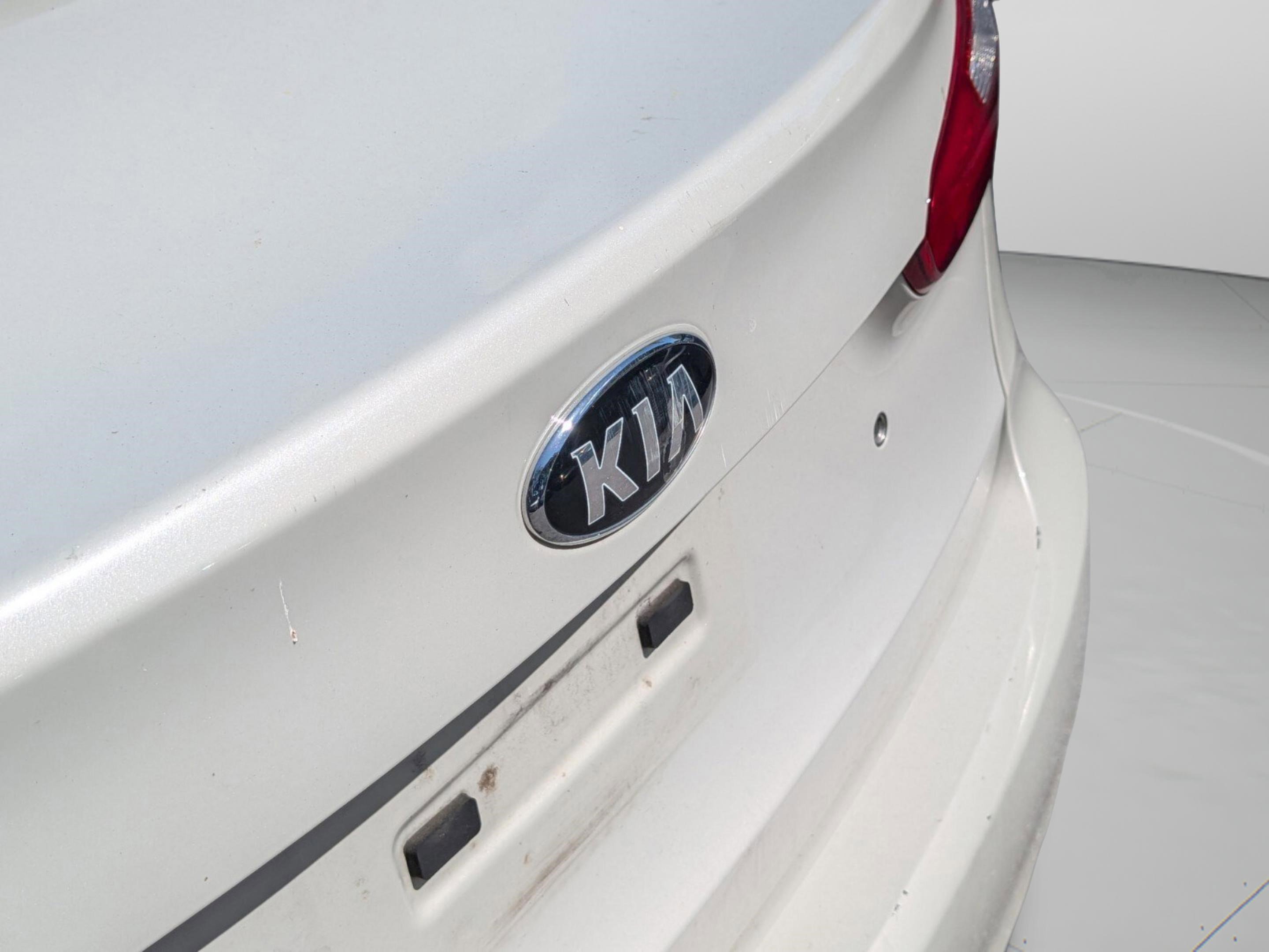 Used 2015 Kia Forte LX FWD image 35
