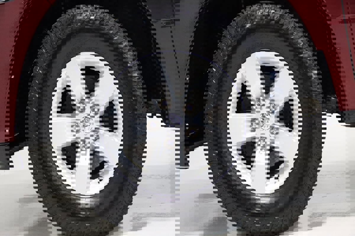 Used 2018 RAM 1500 Express image 68