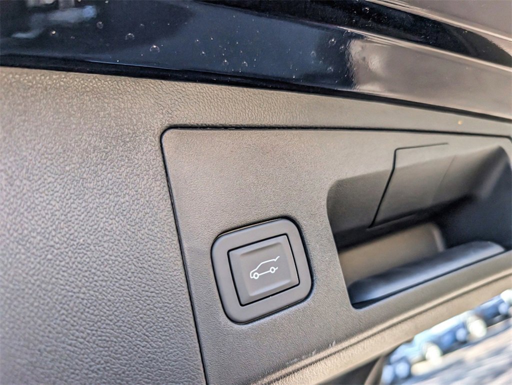 New 2025 Cadillac XT5 Premium Luxury w/ Technology Package image 14