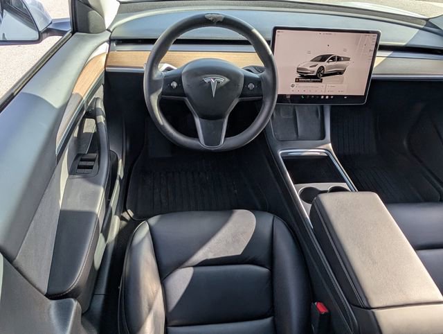 Used 2023 Tesla Model 3 Standard Range RWD image 8