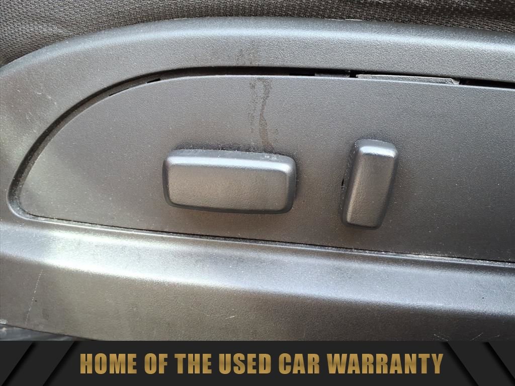 Used 2015 Chevrolet Traverse LT image 29