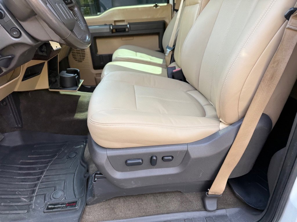 Used 2012 Ford F350 Lariat w/ Lariat Ultimate Pkg AWD/4WD image 76