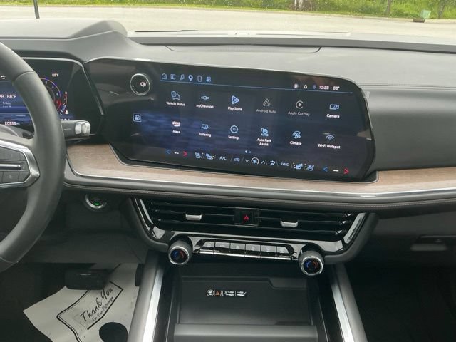 Used 2025 Chevrolet Suburban High Country AWD/4WD image 27