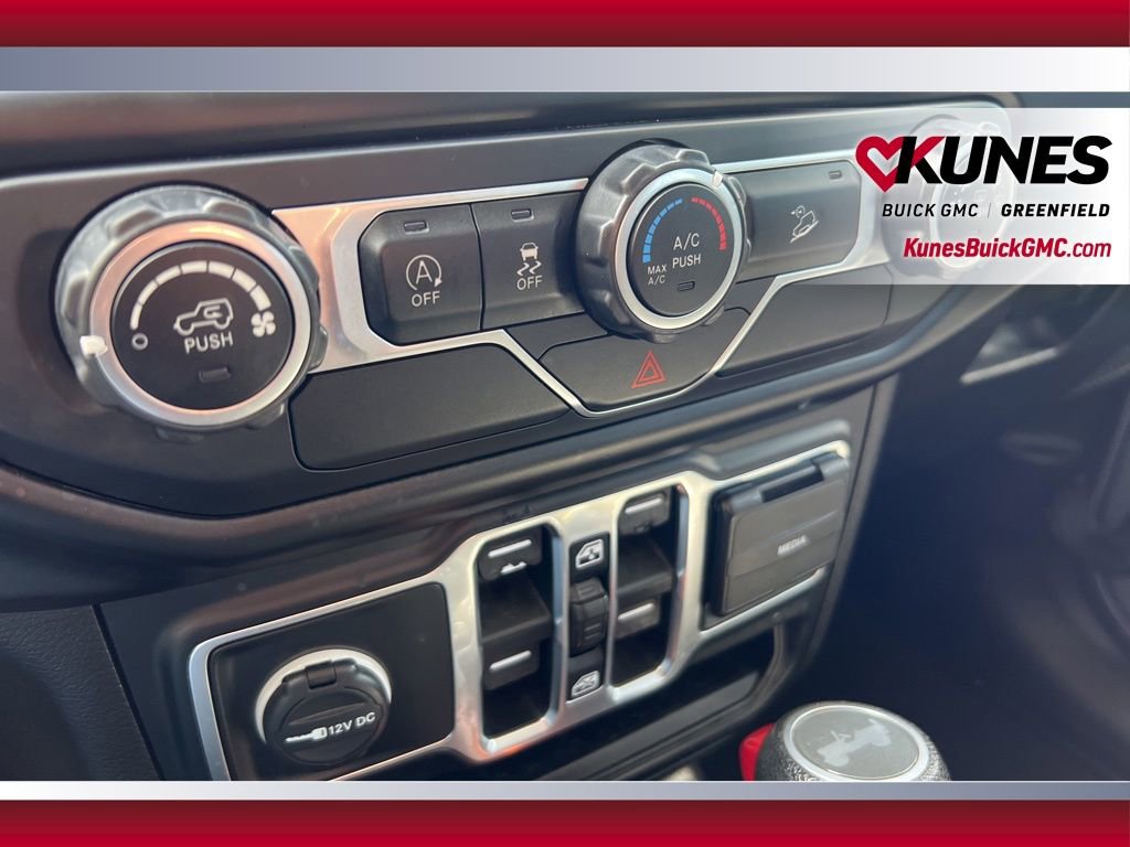 Used 2020 Jeep Wrangler Unlimited Sport S image 29