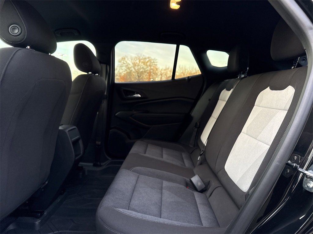 Used 2024 Chevrolet Trax RS w/ Driver Confidence Package image 20