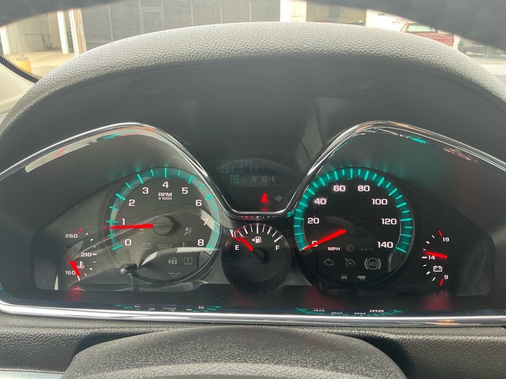 Used 2017 Chevrolet Traverse LT FWD image 19
