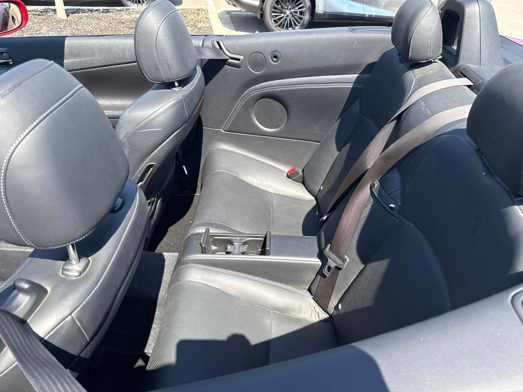 Used 2010 Lexus IS 250C RWD image 11