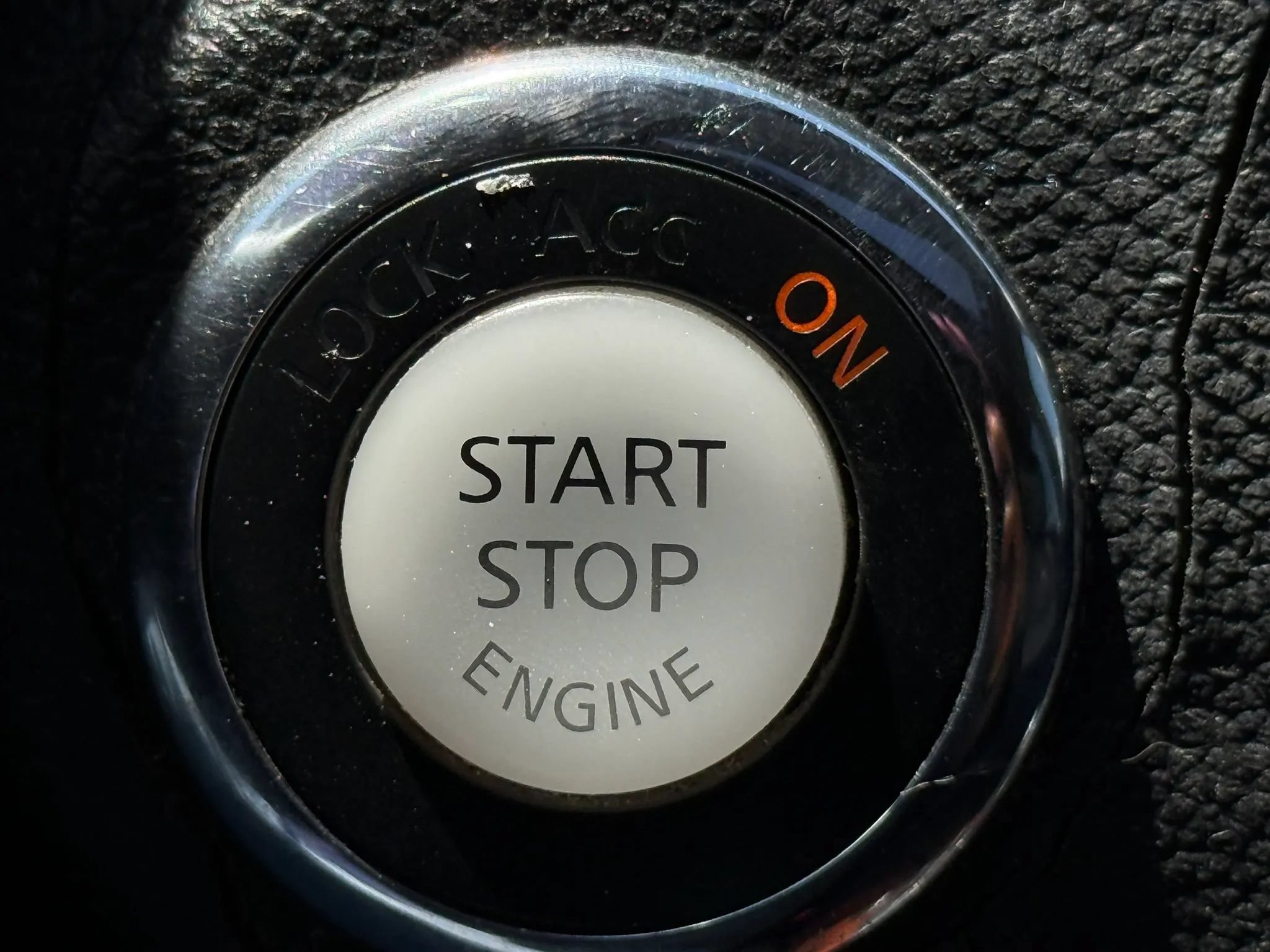 Used 2012 INFINITI FX35 2WD w/ Premium Pkg image 20