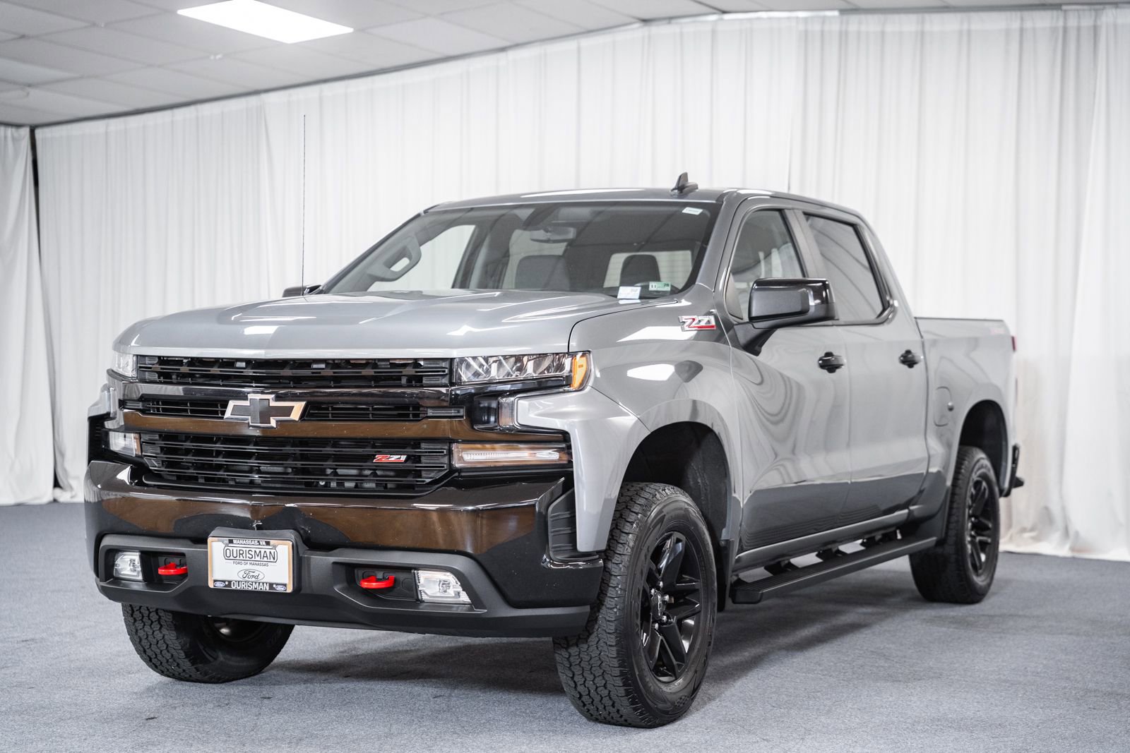Used 2019 Chevrolet Silverado 1500 LT Trail Boss image 3